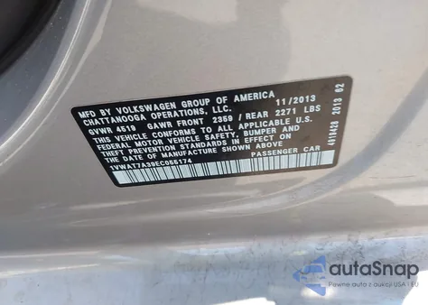 2014 Volkswagen Passat 1.8T Wolfsburg Edition z USA, uszkodzony, nr VIN 1VWAT7A39EC055174